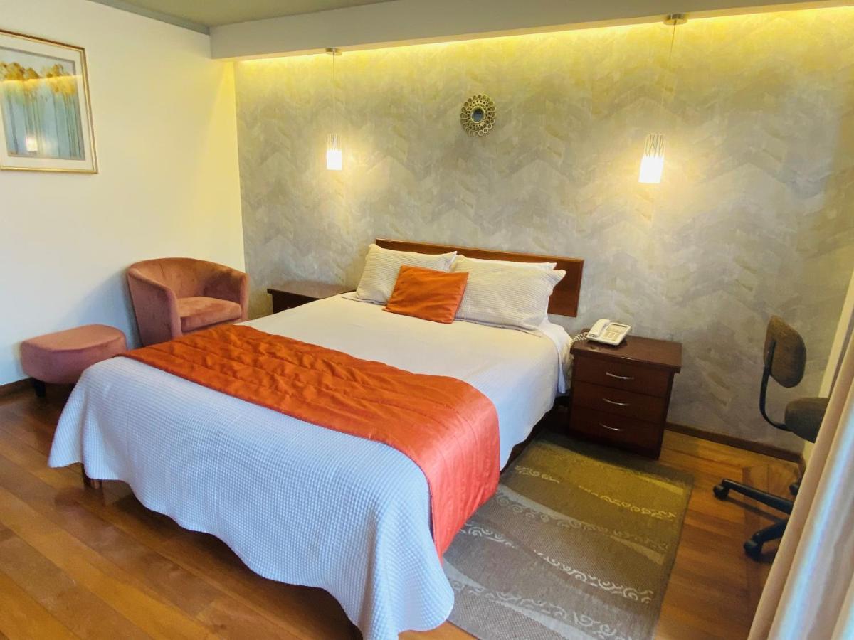 Suites Metropoli Кито Экстерьер фото