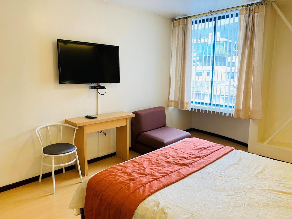 Suites Metropoli Кито Экстерьер фото