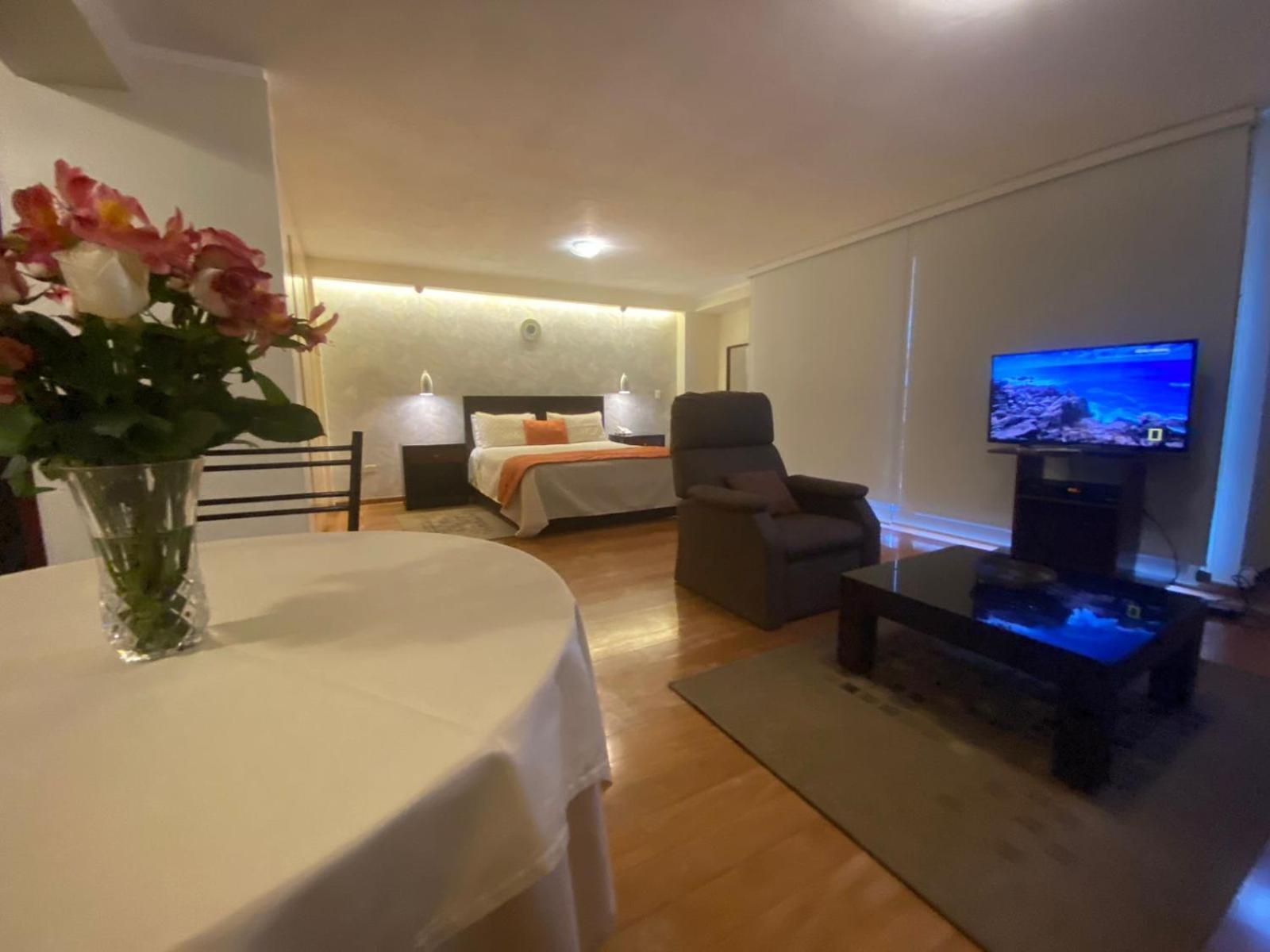 Suites Metropoli Кито Экстерьер фото