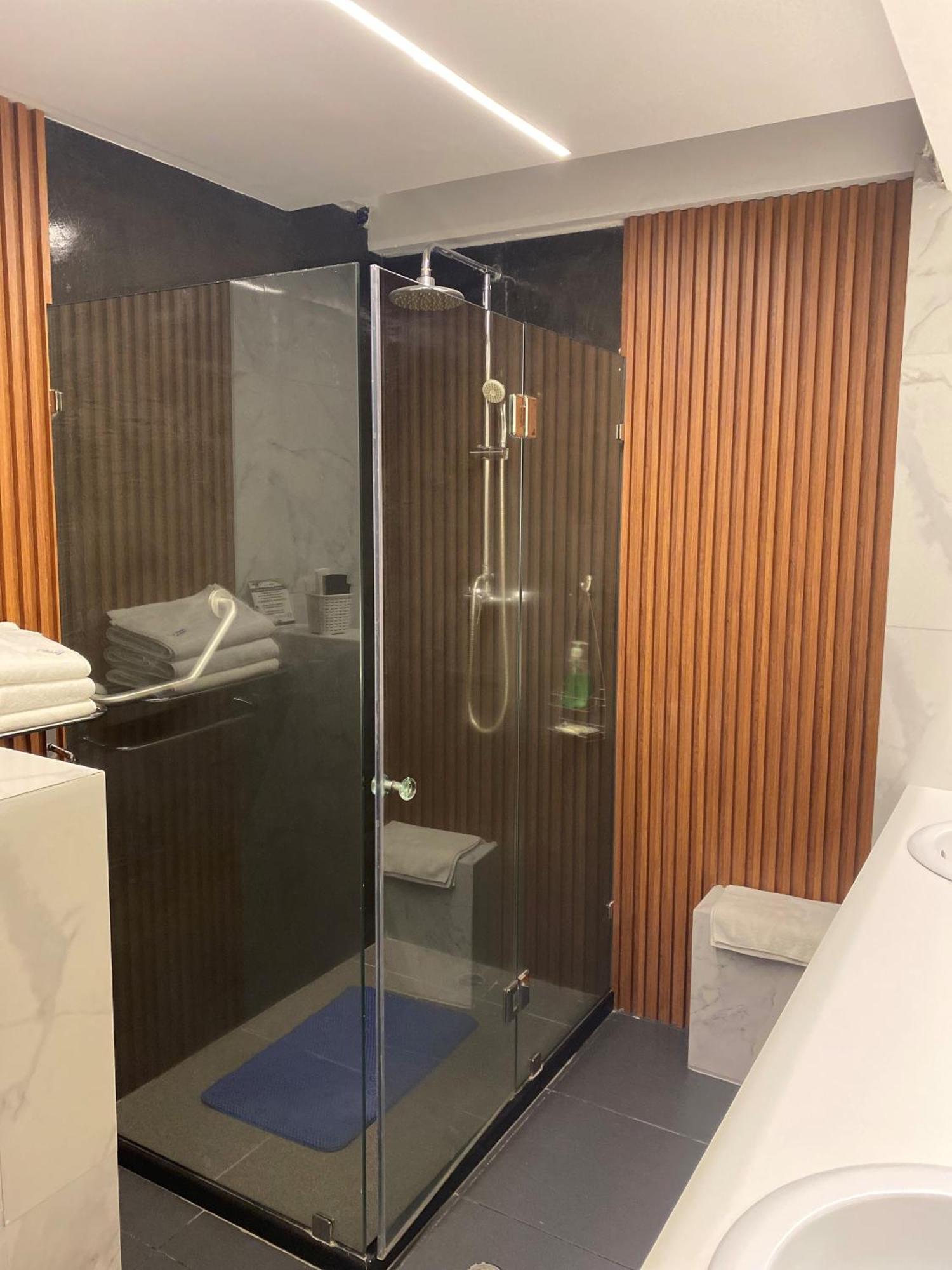 Suites Metropoli Кито Экстерьер фото