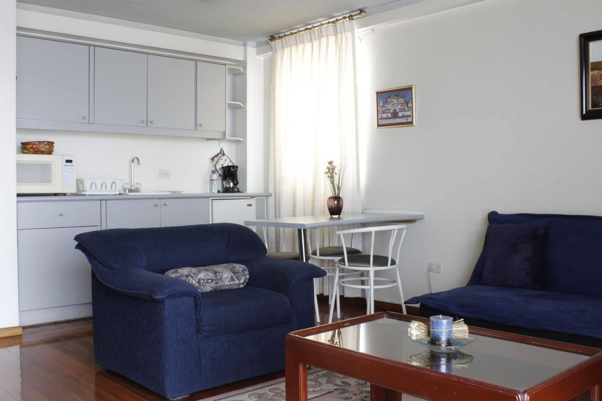 Suites Metropoli Кито Экстерьер фото