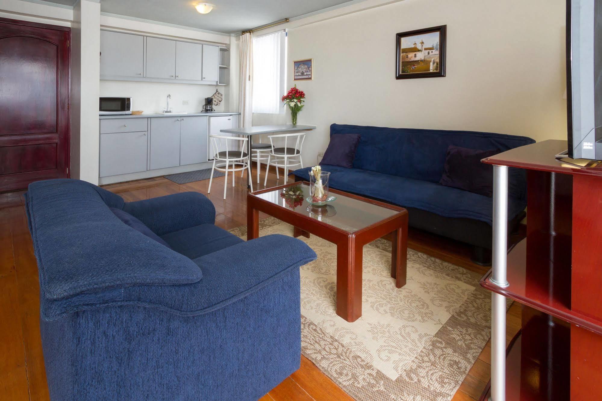 Suites Metropoli Кито Экстерьер фото